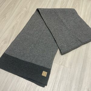 Authentic Luis Vuitton scarf